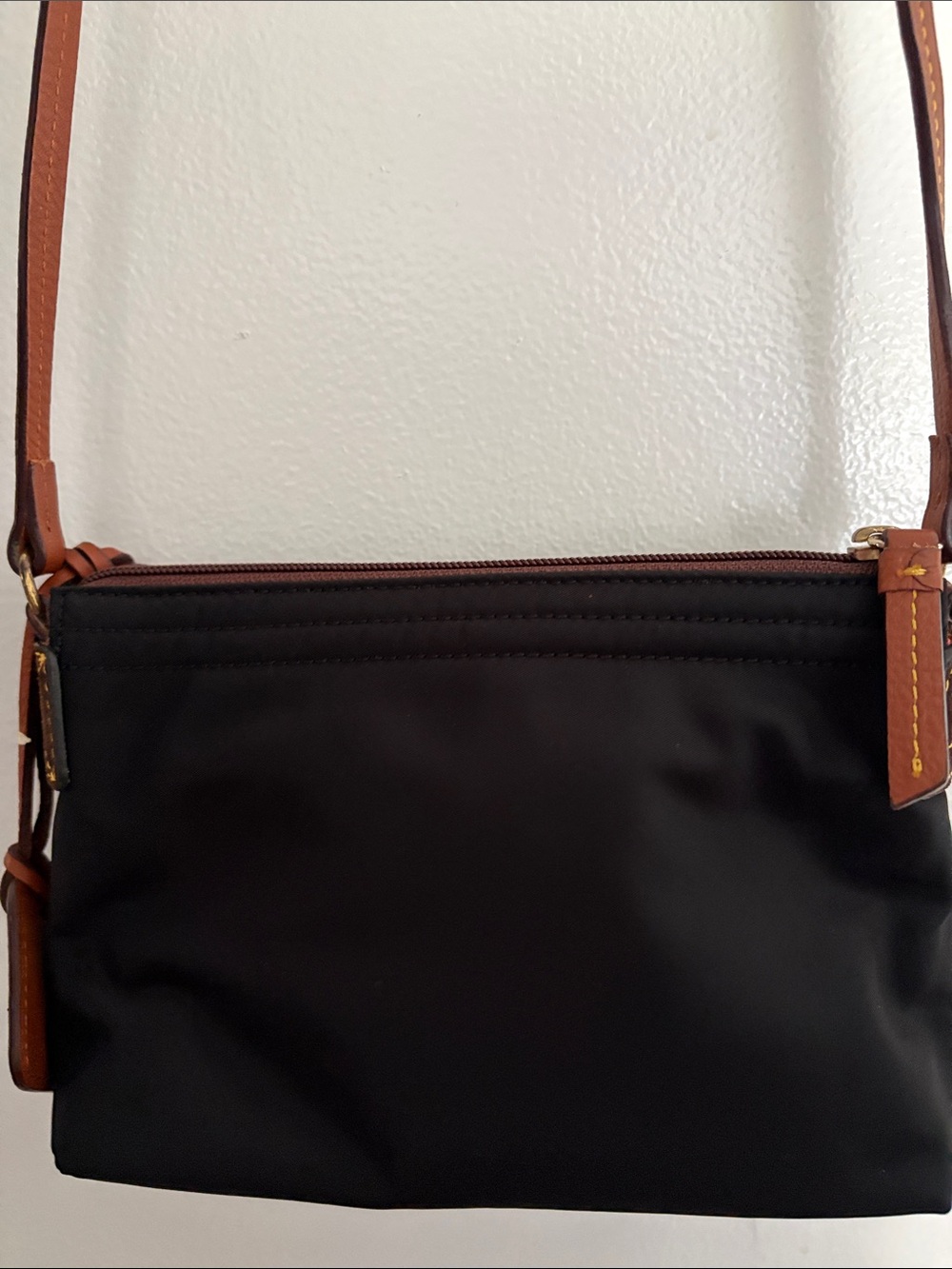 Navy Dooney Crossbody Bag. Used once . - Picture 4 of 12